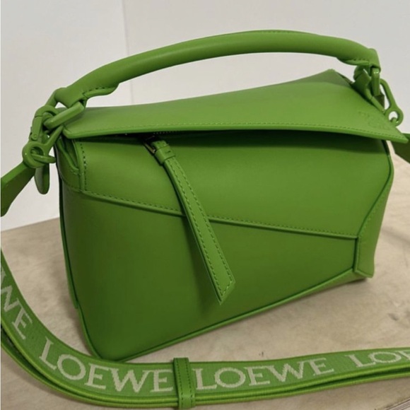 😍LOEWE PUZZLE EDGE BAG😍 - Picture 1 of 6